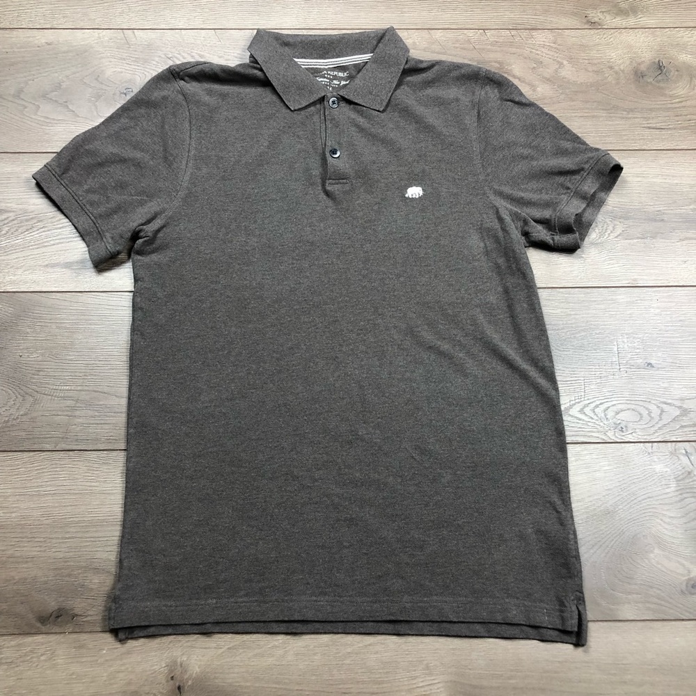 Banana Republic Gray/Brown Polo Medium